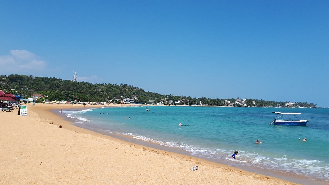 Unawatuna Beach